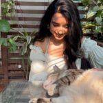 Soundarya Sharma Instagram - Show life that you have a thousand reasons to smile💯 #internationaldayofhappiness