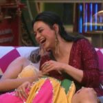 Soundarya Sharma Instagram - New jokes in the laughter club 😂 #BB16 @voot @colorstv @beingsalmankhan 👗 @anusoru @nidhikurda #SoundaryaSharma #WeSupportSoundarya #WeAreWithSoundarya #SquadSoundarya #Soundarya #BossLady #DimpleDollSoundarya #SoundaryaForTheWin #SoundaryaForever #SoundaryaInBB16 #TeamSoundaryaSharma #BB16 #SalmanKhan