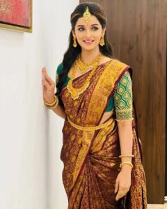 Sowmya Menon Instagram - सब कुछ तूने दिया 🙏🏻 नामो नामो।♾️🙏

 #HappyMahaShivratri 🕉♾️ #HeartfulOfGratitude #actress  #Blessed