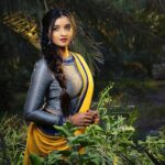 Sowmya Menon Instagram - With @sowmyamenon_ Outfits @alankriti_insta Makeup @alsaa_beauty Sony A 7iii | Sony 85 mm | Godox AD 400| Godox AD 200 | Dubai, United Arab Emiratesدبي