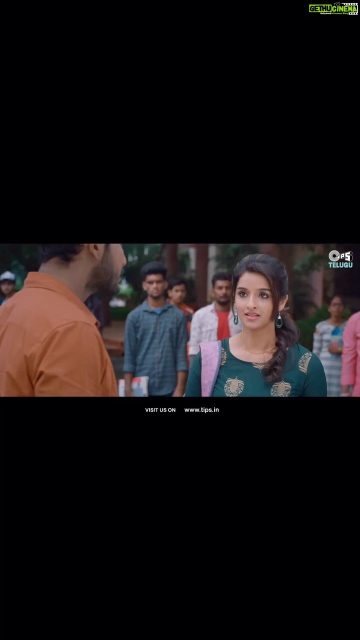 Sowmya Menon Instagram - A story of true love : Hey lovelies, Here’s presenting the official trailer of my upcoming movie : #Leharaayi ❤️💃🏻🎶 Hope you all will love it! 🙏 (Link in bio) @tipsteluguofficial @saketh_komanduri @singerkeerthana @ranjith_sommi @gantadikrishna_official @shyamkasarlalyrics @bekkemvenugopal @slsmovies @ramakrishna_maila19 #TeluguMovie #Leharaayi #InTheatresSoon #December9th