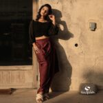 Sowmya Menon Instagram - Glow-getter 💃🏻✨💫 Photography @snap_ads_photography Muah @alsaa_beauty Costume @ecstacy_dubai #GlowGetter✨