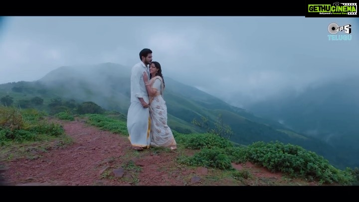 Sowmya Menon Instagram - A story of true love : Hey lovelies, Here’s presenting the melodious lyrical video of #Apsarasa from my upcoming movie #Leharaayi ❤️🎶 (Link in bio) @tipsteluguofficial @saketh_komanduri @singerkeerthana @ranjith_sommi @gantadikrishna_official @shyamkasarlalyrics @bekkemvenugopal @slsmovies @ramakrishna_maila19 #Leharaayi #MyNext #TeluguMovie #ComingSoon #InTheaters #Oct14th