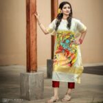 Sowmya Menon Instagram - Onam Celebrations Begins🦋🌼♾️ Photography@filmora_photography @sivaprasadmr @mirshad_photography @jishnutmk Make Up @alagne_signature Stylist & Costume @shilpashivdas Jewellery @westsidestores (Lulu Kochi) #festivevibes #onamfestival #festivecollection ❤️