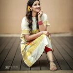 Sowmya Menon Instagram - Onam Celebrations Begins🦋🌼♾️ Photography @filmora_photography @sivaprasadmr @mirshad_photography @jishnutmk Make Up @alagne_signature Stylist & Costume @shilpashivdas Jewellery @westsidestores (Lulu Kochi) #festivevibes #onamfestival #festivecollection ❤️
