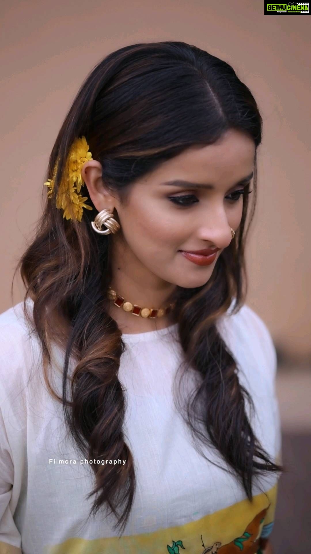 Sowmya Menon Instagram - Onam Celebrations Begins🦋🌼♾️ Video Courtesy @filmora_photography @sivaprasadmr @mirshad_photography @jishnutmk Make Up @alagne_signature Stylist & Costume@shilpashivdas Jewellery @westsidestores (Lulu Kochi) #Happiest #Unstoppable #❤️