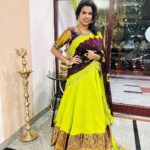 Sravana Bhargavi Instagram - Outfit by @kowshiki_couture