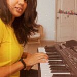 Sravana Bhargavi Instagram - Does anyone remember ADAM’s FAMILY on @cartoonnetworkindia ?? Me and my brother (@harishksharma ) use to hum the title track ATT! Attempted it on piano, it took me two days to get to this level. Mannn, keyboard is tough !!!😂