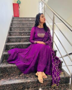 Sravana Bhargavi Instagram - If you know me, you know I love Anarkalis💜💜💜
Outfit by @varuni_couture