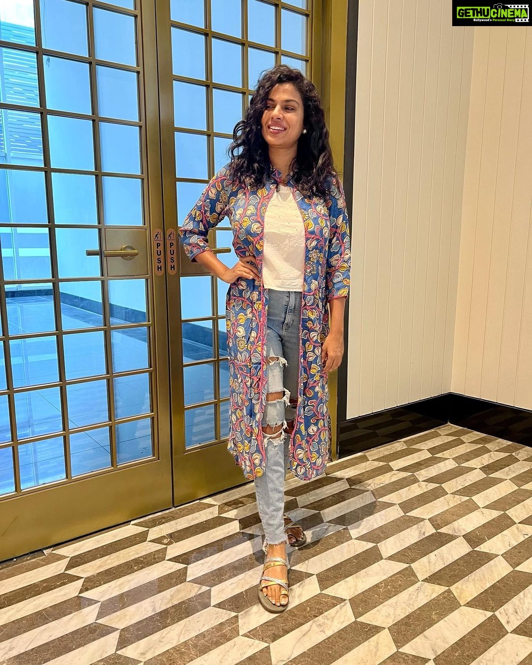 Sravana Bhargavi Instagram - Closed Doors-SB Footwear by @themadrastrunk