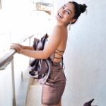Sreejita De Instagram – You are pretty because you are unique. 🌸 

Shot and edited by @ashish_sawant__ 
Styled by @stylebyjacke 

#reelsinstagram #reelitfeelit #bollywood #fashion #sreejitade