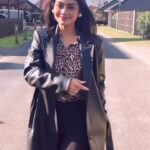 Sreejita De Instagram - Blissful heart ❤️ #gremany #reelitfeelit #reelsinstagram #sreejitade #traveldiaries