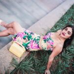 Sreejita De Instagram - I love it when I catch you looking at me.😍❤ . 🎬Shot & Edited by @ashmaneditors . #sreesquad #Sreejitade #fashionista #modelpose #birdseyeview #viral #viralreel #explorepage #explore #love #trending #trends #trend