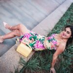 Sreejita De Instagram - I love it when I catch you looking at me.😍❤ . 🎬Shot & Edited by @ashmaneditors . #sreesquad #Sreejitade #fashionista #modelpose #birdseyeview #viral #viralreel #explorepage #explore #love #trending #trends #trend