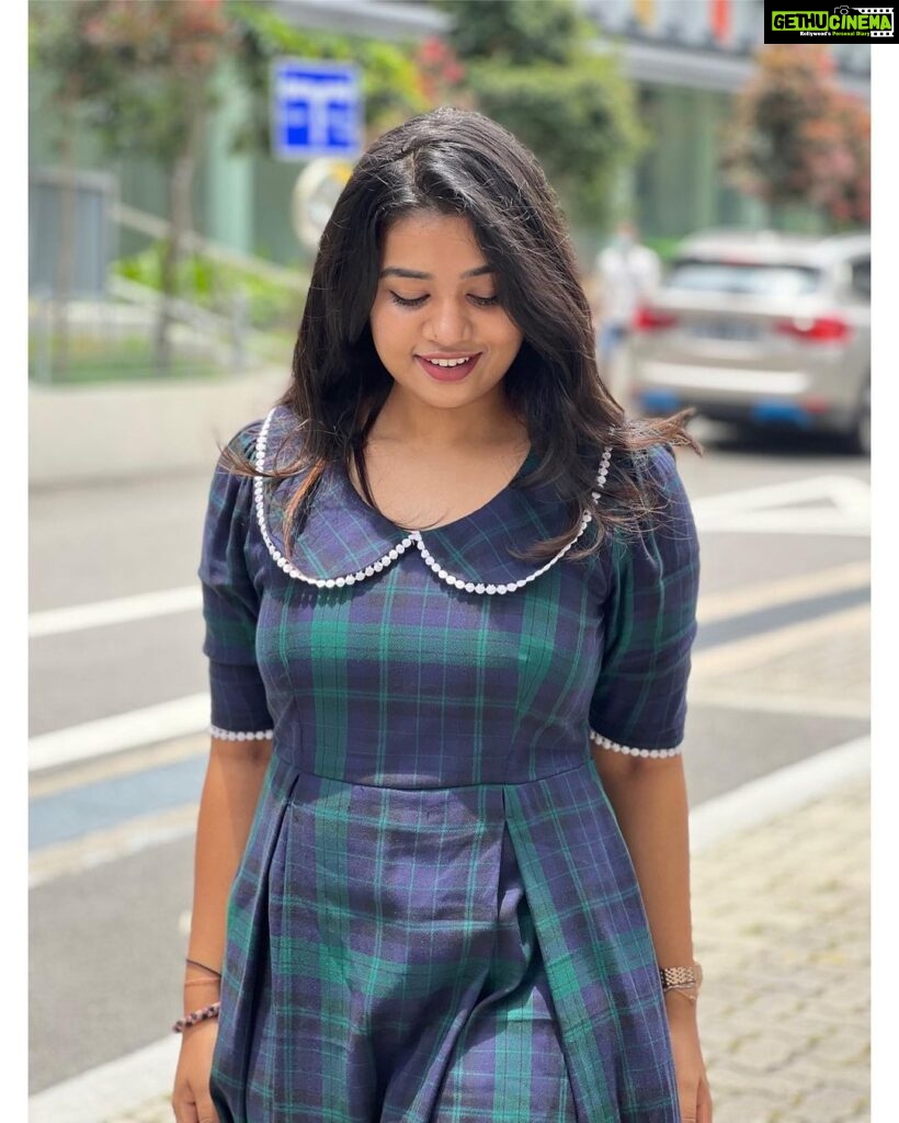 Srinisha Jayaseelan Instagram - Day 1 at Singapore 💜❤️ Outfit : @akira_the_couture__ 😘 PARKROYAL on Beach Road, Singapore