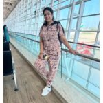 Srinisha Jayaseelan Instagram - Singapore are you ready 💜❤️😍🔥 Very much excited to see you all in @immancomposer sir’s live in concert on 25th September at Esplanade hall !💜❤️ #singer #playback #dimman #live #singapore