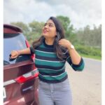 Srinisha Jayaseelan Instagram - Weekend it is!!!💜❤️ 📸 : @madhujoshika_jayaseelan 😘
