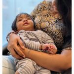 Srinisha Jayaseelan Instagram - Meet my Xerox🥺💜❤️ Couldn’t hold myself from posting these adorable pictures with my niece💜❤️ 📸: @madhujoshika_jayaseelan 😘 #myhappyplace #myhappiness #angel #mydoll #niece #babygirl 𝓐𝓷𝓰𝓮𝓵