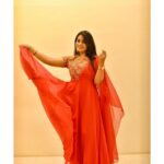 Srinisha Jayaseelan Instagram - Life💜❤️ 👗: @akira_the_couture__ ✨ 📸: @shot.ssup ✨