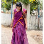 Srinisha Jayaseelan Instagram - தீம்தனனா தீம்தனனா தீம்தனனா தீம்தனனா தீம்தனன்னா தீம்தனனா திரனா 💜❤️ 👗: @deepoo_designers ❤️ 📷: @madhujoshika_jayaseelan 😘