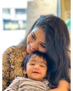 Srinisha Jayaseelan Instagram - Meet my Xerox🥺💜❤️
Couldn’t hold myself from posting these adorable pictures with my niece💜❤️
📸: @madhujoshika_jayaseelan 😘
#myhappyplace #myhappiness #angel #mydoll #niece #babygirl
