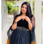 Srinisha Jayaseelan Instagram - Looks for the concert at Sydney and Melbourne 💜❤️ You were awesome Australia!! Can’t wait to see you all again! Outfits : @akira_the_couture__ 😘