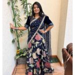 Srinisha Jayaseelan Instagram - What an amazing night it was💜❤️ Loved performing in @kschithra amma’s live in concert at Jakarta! 💜❤️ Thank you so much all for your unconditional love and support 💜❤️ Wearing: @deepoo_designers 😘 #singer #liveperformance #liveperformer #love #music #kschithra #amma #liveinconcert #indonesia #jakarta