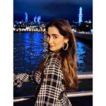 Srishti Jain Instagram - Swipe for a closer look! . . . . . . . . . . . . . . . . . . : #baku #bakuazerbaijan #travel #travelphotography #travelgram #bakuboulevard #instagood #instagram #instalike #instadaily #instafashion #instamood #winteroutfit #ootn #nightlights #explore #explorepage #newpost #post #postoftheday #makeuponfleek #blackandwhite Baku, Azerbaijan