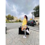 Srishti Jain Instagram - 🌻 . . . . . . . . . . . . . . . . . . . . . . . . . . . . . . . #yellow #blue #sunflower #sweaterweather #windinmyhair #winteroutfit #ootd #outfitcheck #instagram #instagood #instalike #instamood #instafashion #mood #vibe #baku #ajerbaijan #travelmonkey #travelfever #shootlife #actoronset #newplaces #newpost #picofday #explore #explorepage #love #light Baku - The City of Winds