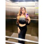Srishti Jain Instagram - I think black is my colour! . . . . . . . . . . . . . . . . . . . . . #black #birthday #instagram #instagood #instalike #makeup #makeuplook #softglam #allblackoutfit #explore #explorepage #postoftheday #newpost #fashiongamestrong #glow Mumbai, Maharashtra