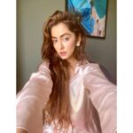 Srishti Jain Instagram – **NOW LIVE** T series introducing Samer & Srishti in a new soul-stirring romantic track, #TujheDhundeMeriJaan
Video out now guys, please check out….🙏🏻♥️
https://youtu.be/11KRbZ2v57Y
.
.
.
.
.
.
.
.
.
.
.
.
.
.
.
.
#newsong #newpost #freshrelease #instagood #instagram #instamood #explore #explorepage #happy #gratitude #love Mumbai, Maharashtra