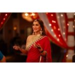 Srishti Jain Instagram - Red isn’t usually my colour, but I kinda like this look! . . . . . . . . . . . . . . . #onset #shooting #bts #instagood #instagram #instamood #love #gratitude #red #prettylights #explore #explorepage #traditional #indian #jhumkas Mumbai, Maharashtra