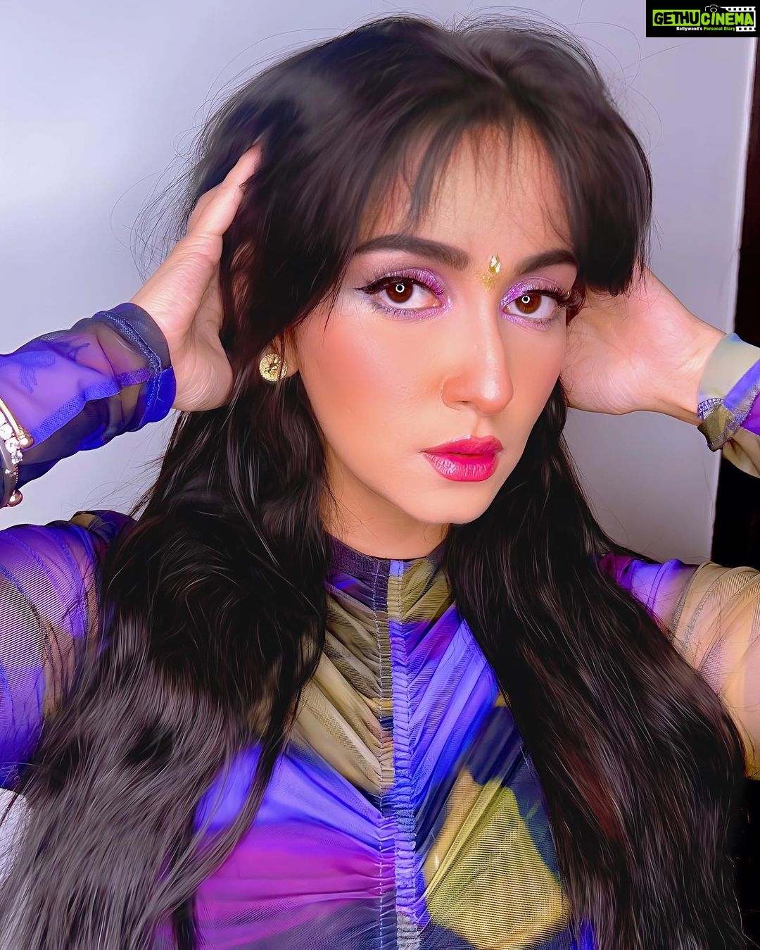 Srishti Jain Instagram - I mean gotta praise my make up skills! . . . . . . . . . . . . . . . . . . . . #makeup #glammakeup #fantasymakeup #purple #glitter #beauty #iredescenteyeshadow #flawlessskin #newpost #postoftheday #purpleaesthetic #love #light #goodvibes #instagram #instagood #instadaily #instamood #postoftheday #explore #explorepage Mumbai, Maharashtra