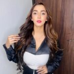 Srishti Jain Instagram - Got myself this Classy and Chic looking Satin Shirt from @Thoodclothing and guess what you can too!!🤍😊 @the_hardikpanchal Thankyou for this wonderful gift from your brand! Visit their website www.thoodstore.com and shop how much ever and whatever you like! And also don't forget to use my code SRISHTI10OFF and get 10% off.💯 . . . . . . . . . . . . #satinshirt #whitecorset #instagood #instagram #instalike #instadaily #instafashion #instamood #explore #explorepage #nightoutfit #dressy #newpost #picoftheday Mumbai, Maharashtra
