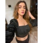 Srishti Jain Instagram - I think black is my colour! . . . . . . . . . . . . . . . . . . . . . #black #birthday #instagram #instagood #instalike #makeup #makeuplook #softglam #allblackoutfit #explore #explorepage #postoftheday #newpost #fashiongamestrong #glow Mumbai, Maharashtra