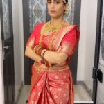 Srishty Rode Instagram - Channelising My Inner MeenaMaa ❤️ #chennaiexpress for #thekapilsharmashow tonight at 9.30pm only on Sony . . Makeup :- @shailesh__muah Costume:- @sacorina Asst by :- @karisht05 .