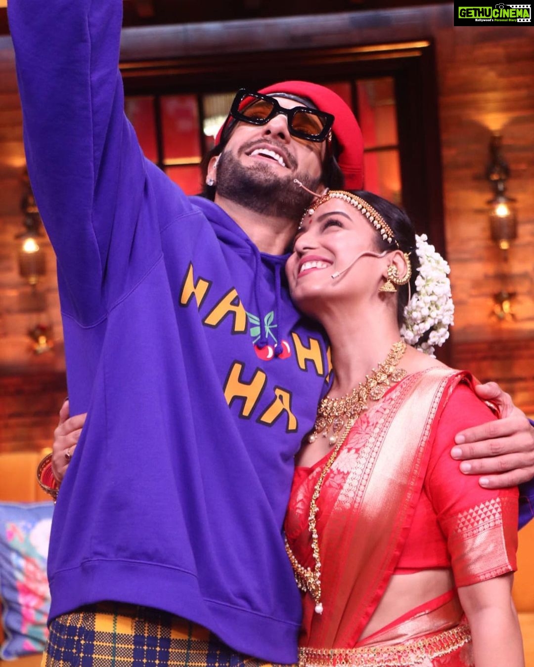 Srishty Rode Instagram - Current Laga Re ⚡️❤️ It was an honour to perform in front of the OG ragers @ranveersingh @itsrohitshetty 😍 team #cirkus on #thekapilsharmashow You can’t miss this weekend!! 💥 Saturday and Sunday 9.30pm only on @sonytvofficial