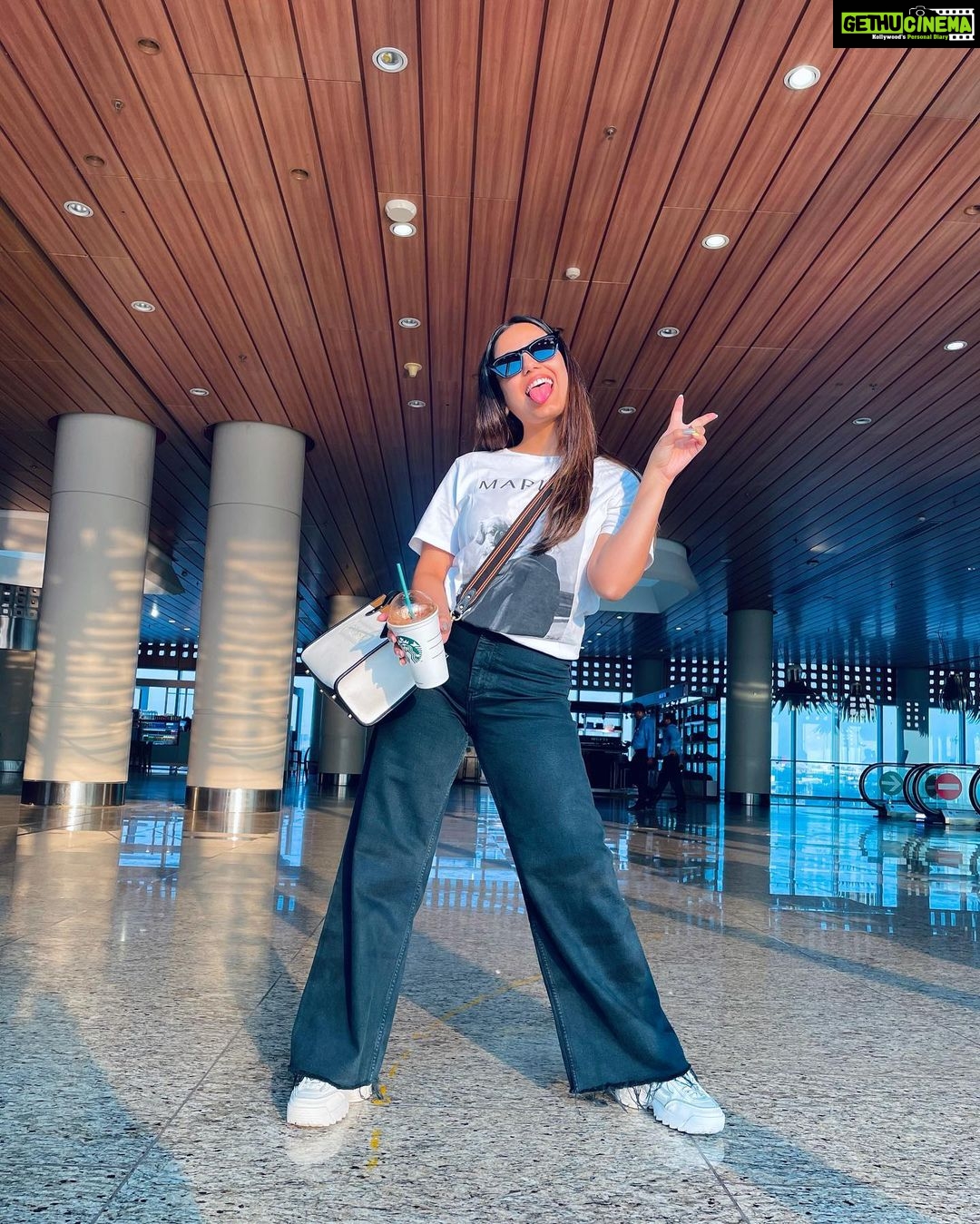 Srishty Rode Instagram - Not A Collaboration 😝