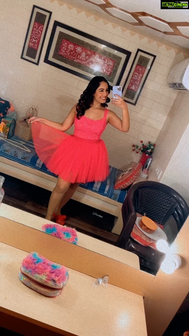 Srishty Rode Instagram - What do you think? 🤪