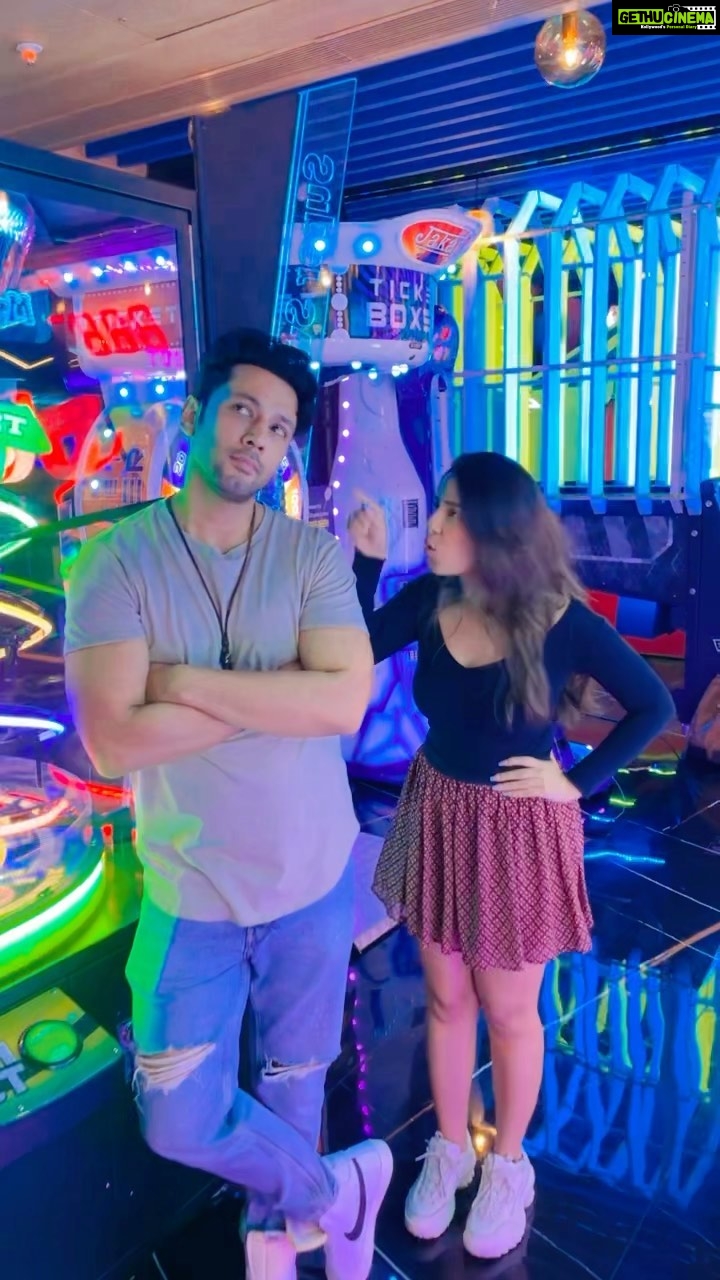 Srishty Rode Instagram - Well Sahil & Srishty also fight just like Rahul and Anjali 🤣🤪 . . . #reels #reelsinstagram #reelitfeelit #reelkarofeelkaro #rahulanjali #kuchkuchhotahai #bollywood #filmy #dialogue