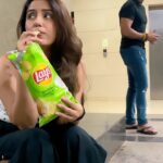 Srishty Rode Instagram - Tag someone who don’t like to share their food! 😂 . . . . . #reels #reelsinstagram #reelitfeelit #reelkarofeelkaro #funnyvideos #funnyreels #food