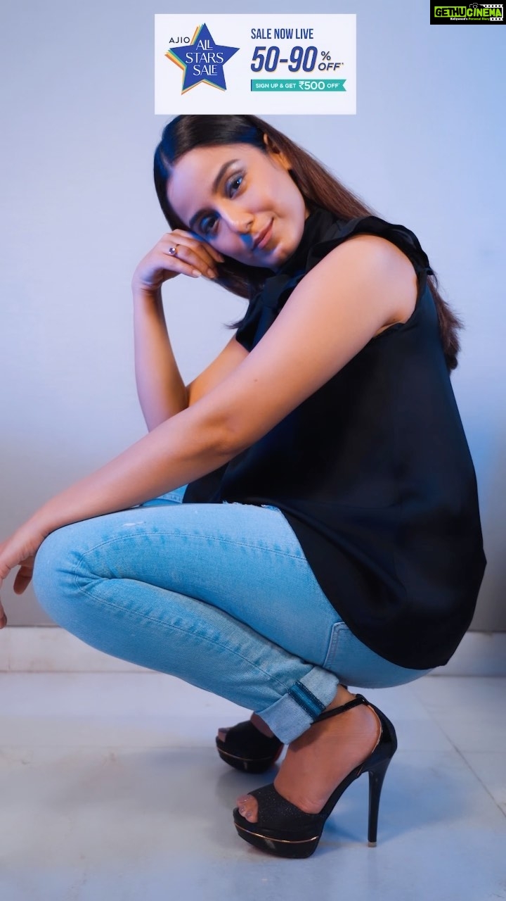 Srishty Rode Instagram - SALE LIVE NOW! It’s time to shop all your faves! It’s the season to dress-up and slay. Discover irresistible deals only at the AJIO All Stars Sale. Get 50-90% off on 10,00,000+ styles and 3,500+ brands. Sign-up now to get Rs.500 off. Download the app and shop now! @ajiolife #AjioLove #HouseOfBrands #AllStarsSale