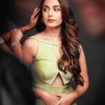 Srishty Rode Instagram - Caught Candid 💗 #Ghazal For #TheKapilSharmaShow Thank you @simrangill_photography