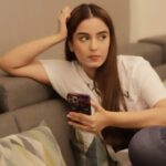 Srishty Rode Instagram - Have U also looked for someone after hearing this whistle 🤣🙈🤪... My Filmy Keeda is never dying! 🤣🤣🤣 . . . @iamrohitsulakhe #reelsinstagram #diltohpagalhai #reelitfeelit #reelkarofeelkaro #reels