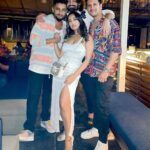 Srishty Rode Instagram - Birthday 2022 💕 Thank you everyone for all the birthday wishes. A special thank you to a few special people in my life thank you for making my day even more special @adi_meangreen @wasim1872 @almaspalana @vishal.singh786 @rubinadilaik @sahilanandofficial @nishankdoshiii @onkarbane9 @shnoy09 ... @artisingh5 & @karanvirbohra (I have no pictures with u guys 🙈)