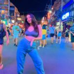 Srishty Rode Instagram - I had 12 secs to do this (without music) 🤣😝 I was sooo nervous 🙈 . . #dance #reels #trendingreels Phuket, Thailand