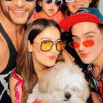 Srishty Rode Instagram - We really look like the #rainbow🌈 rhythm @bombaysunshine @srishtyrode24 @shivamsharmatic @thebabysnowflake @tiaratroyrode