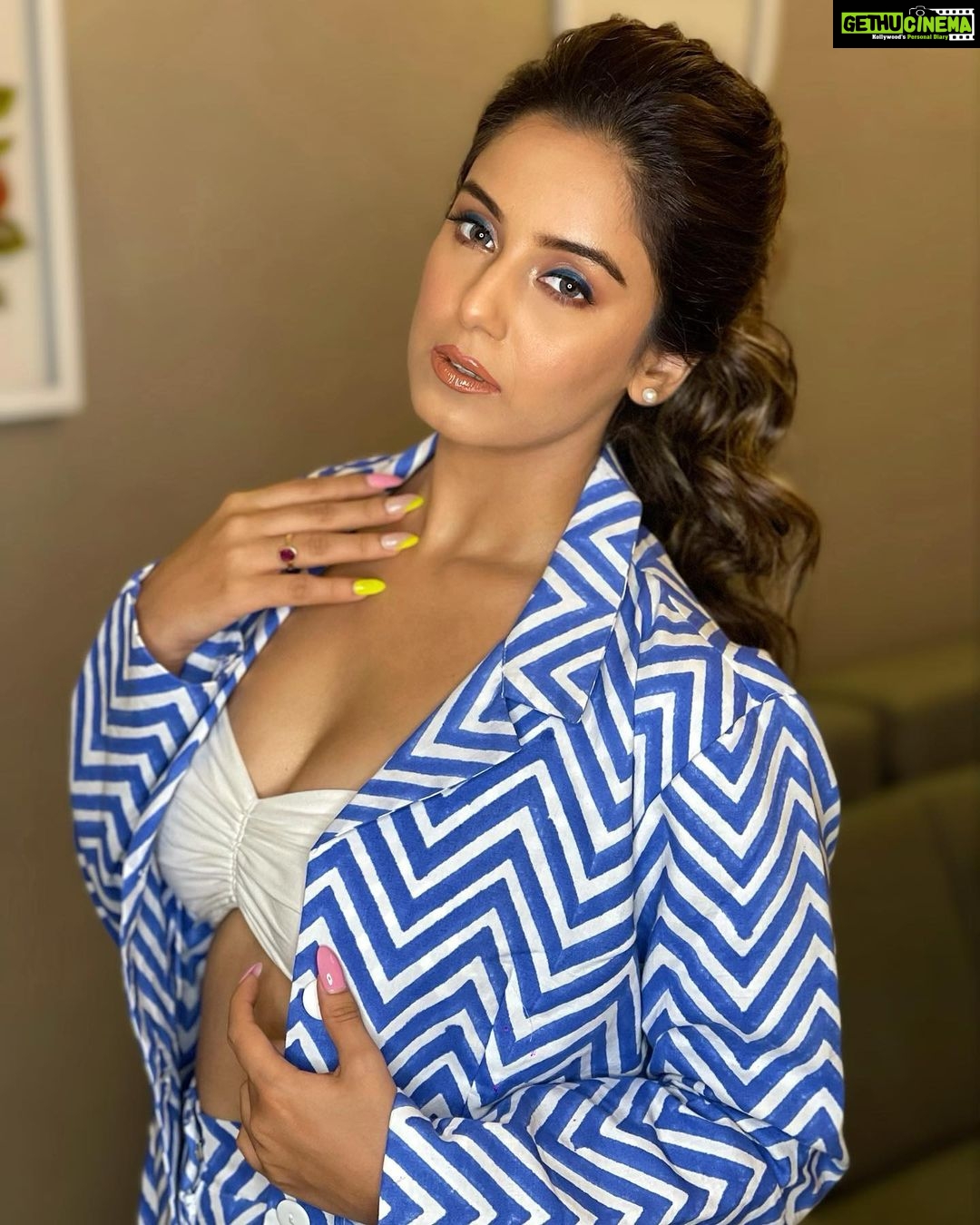 Srishty Rode Instagram - About Last Night ✨ . Styled By @ananyaarora2013 (you are amazing ❤️) Outfit @ordinaree_