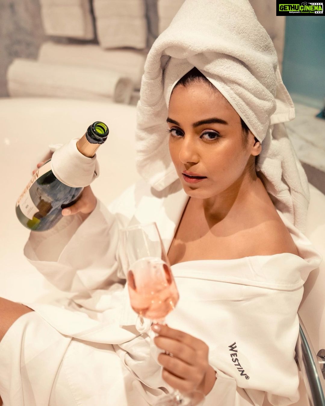 Srishty Rode Instagram - Indulging in a little 'me time' with bubbles and bubbly 🥂🛁
