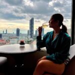 Srishty Rode Instagram – Sundowner with a great cityscape and a glasss of Wine to enjoy the view from the top at the Horizon Club Lounge  at @shangrilabkk 😍❤️🍷
.
.
Outfit @pankhclothing 
#shangrilabkk #shangrilamoments #yourshangrila Shangri-La Hotel, Bangkok